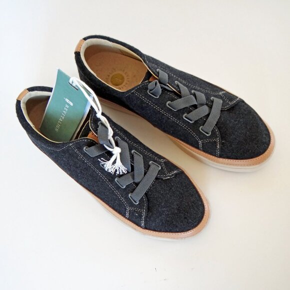 Revitalign Malibu Morgan Dark Charcoal Gray Sneaker Wool Size 8.5 B NWT - Picture 2 of 15